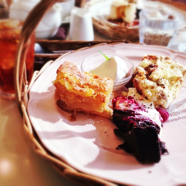 Photos At Afternoon Tea Tearoom Living あべのhoop店 Now Closed Cafe In 大阪市 阿倍野区