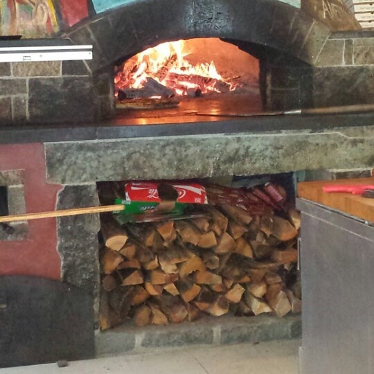 Sam's Wood Fired Pizza Co. Manchester Center, VT