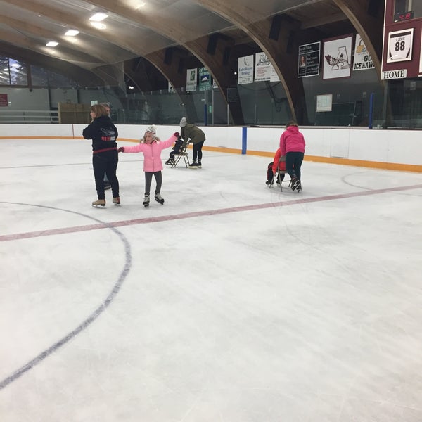 «изумрудный» ice park. Ice парк калининград каток. ледовый клуб айс парк. Ice park спб меркурий. айс парк владивосток.
