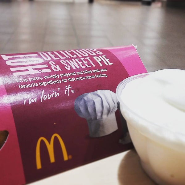 Mcdonald S Fast Food Restaurant In Brisbane