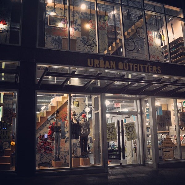 Urban Outfitters - Downtown Vancouver - Vancouver, BC