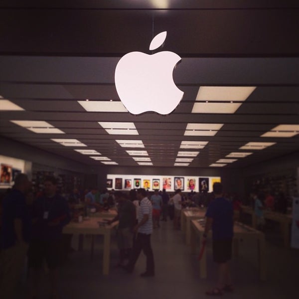 Apple SouthPark - Electronics Store in SouthPark