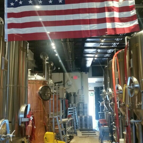 7/16/2016에 Dana P.님이 Crooked Ladder Brewing Company에서 찍은 사진