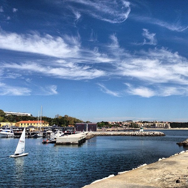 4/21/2013 tarihinde Jorge B.ziyaretçi tarafından Porto de Recreio de Oeiras'de çekilen fotoğraf