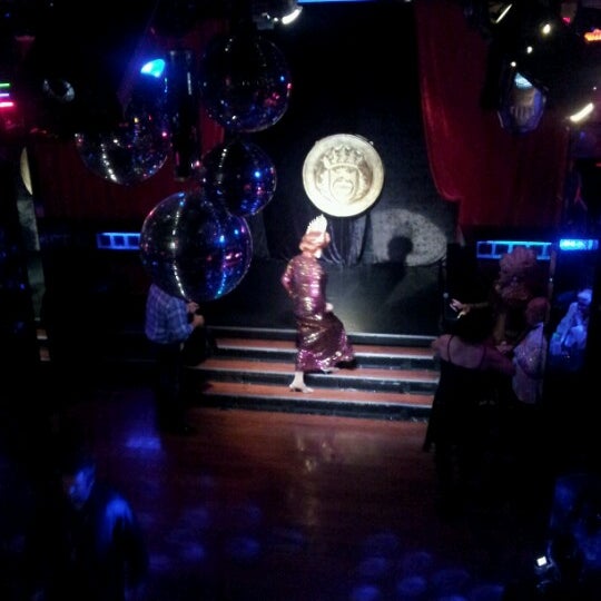 9/30/2012にGabriel C.がNeighbours Nightclubで撮った写真