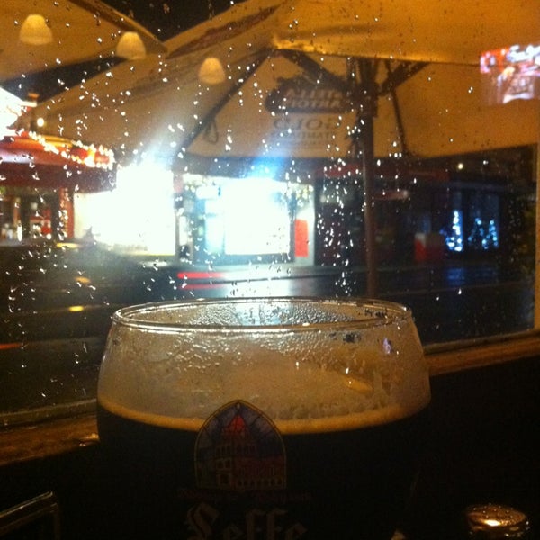 Foto diambil di De Post Belgian Beer Cafe oleh Sakda N. pada 11/1/2013