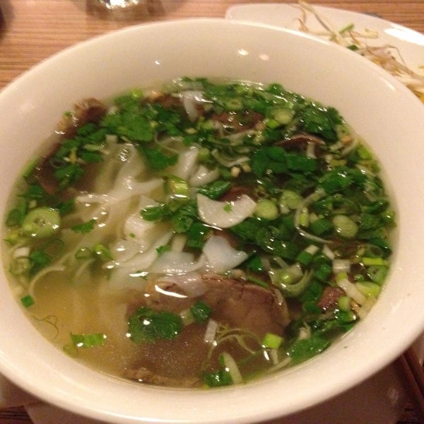 Photo taken at Viet Eat by YoO on 10/27/2014