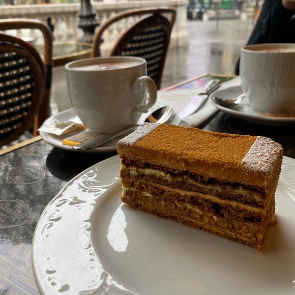 Café Pouchkine Paris Десерты
