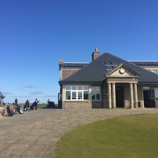 Photo taken at Kingsbarns Golf Course by Neil C. on 6/1/2016