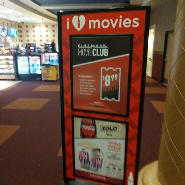 Fotos en Cinemark East Bay 1200 Towne Centre Blvd Spc 2050