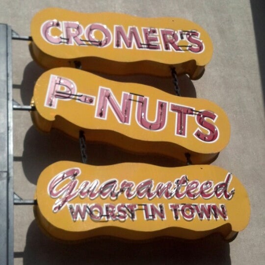 Foto diambil di Cromer&#39;s P-nuts oleh Jen B. pada 9/19/2012