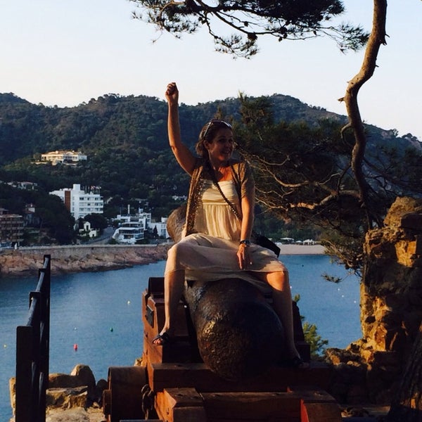 5/9/2014 tarihinde 🇬🇧Лика🇷🇺 5.ziyaretçi tarafından Capri Hotel'de çekilen fotoğraf