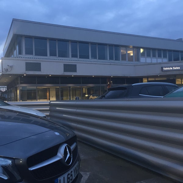 Mercedes Benz Colindale 403 Edgware road