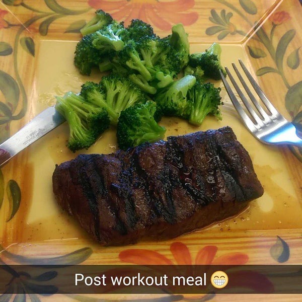 Fitness grill. Harbiy Fitness Grill photo.