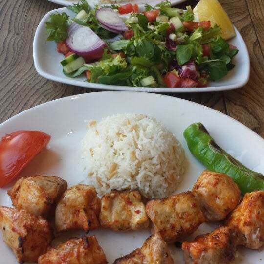 Photo taken at Makara Charcoal Grill &amp; Meze by L6ofa K. on 6/6/2014