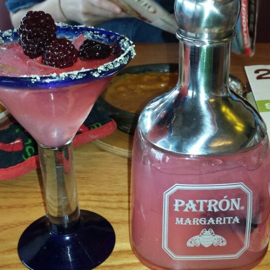 Photo taken at Chili&#39;s Grill &amp; Bar by Rachael G. on 12/14/2013