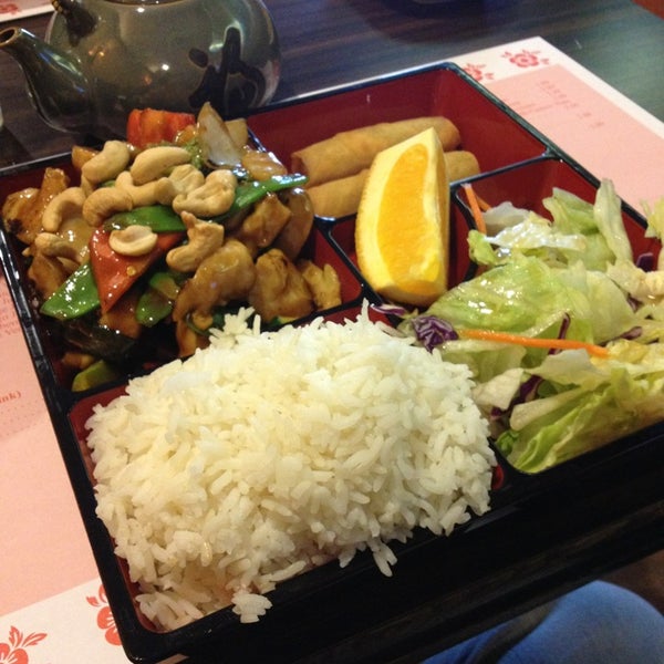 Royal Jasmine Asian Restaurant in Mississauga