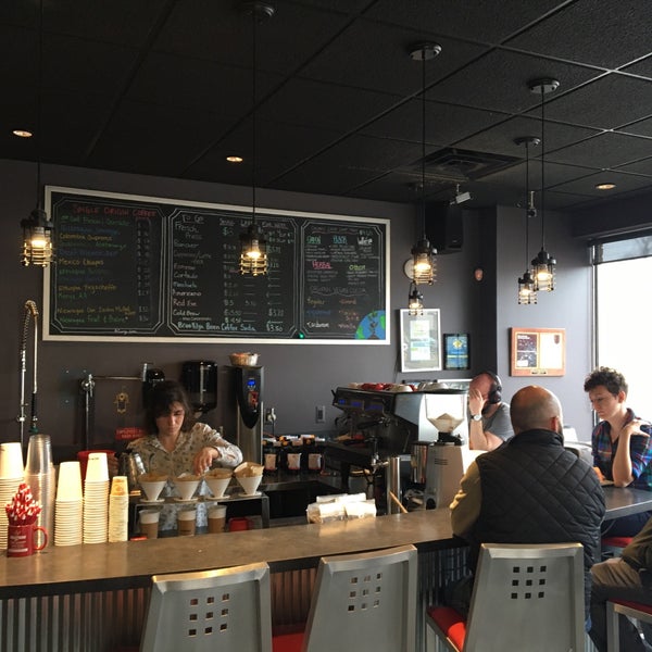 Снимок сделан в Chazzano Coffee Roasters пользователем Bob M. 1/10/2020