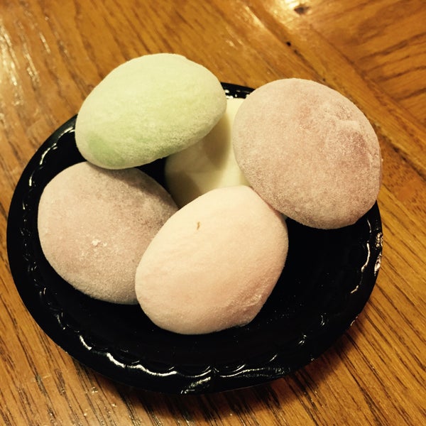 3/27/2015에 Vu B.님이 Bubbies Homemade Ice Cream &amp; Desserts에서 찍은 사진