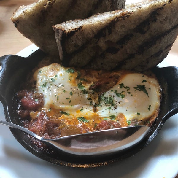 The shakshuka is really flavourful and filling. Get it with merguez.