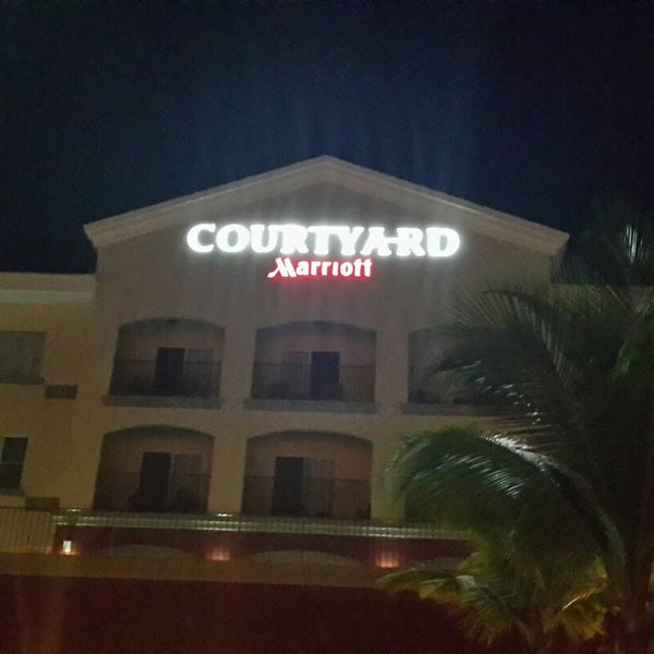 Photo taken at Courtyard Marriot by Rickster H. on 11/2/2014