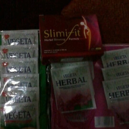 Apotik Perintis Pasar Bayau Bandung Jawa Barat