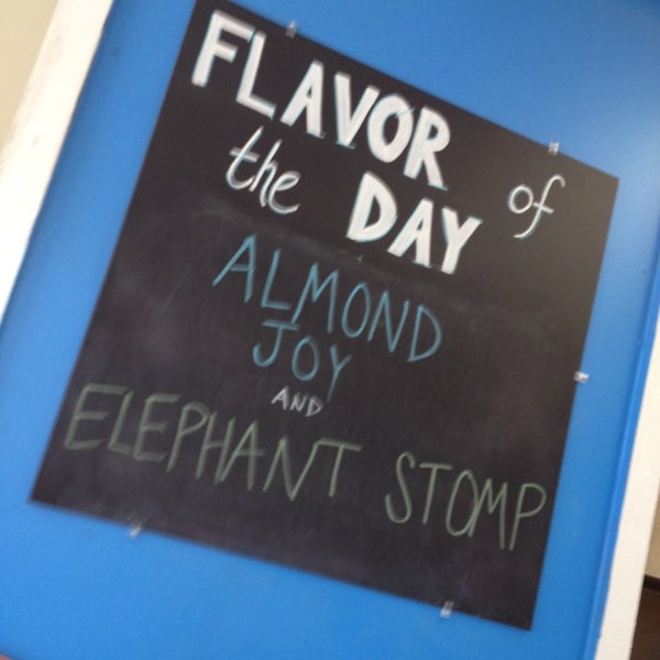 Kohl's Custard And Burgers Burger Joint in Wrightsville Beach