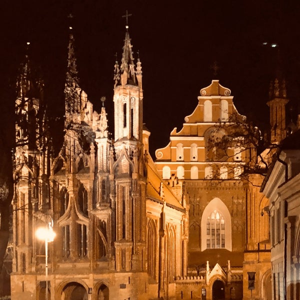 รูปภาพถ่ายที่ Šv. Onos bažnyčia | St. Anne&#39;s Church โดย Ded Ž. เมื่อ 11/3/2019