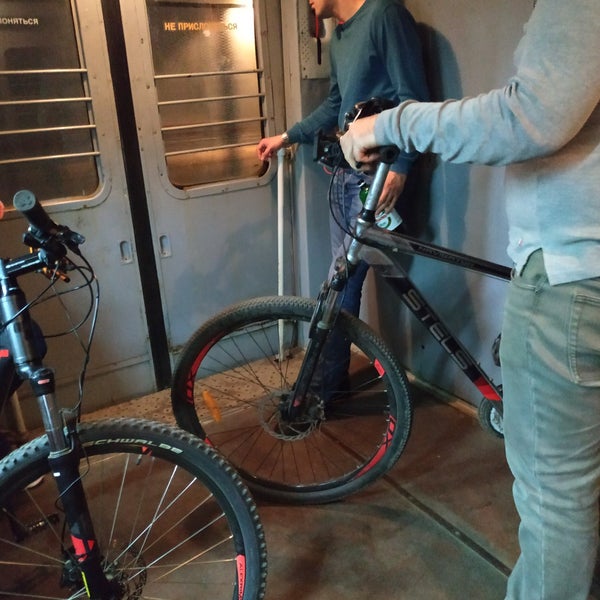 эд2т 020п. электричка дедовск серпухов платформа колхозная. серпухов дедовск. станция рижская москва. цппк.