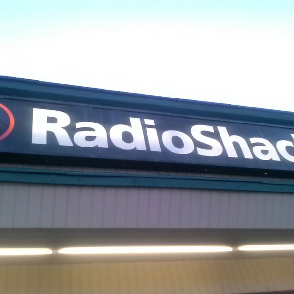 RadioShack (Now Closed) Electronics Store in West Anaheim
