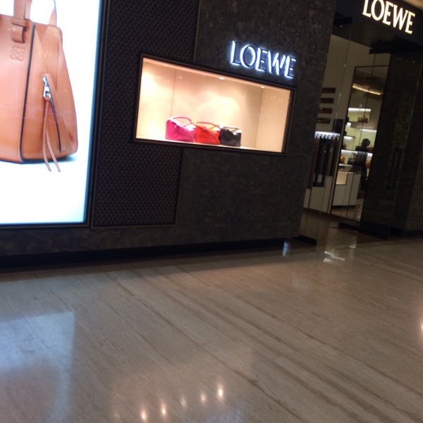 Loewe Plaza Indonesia - Accessories Store