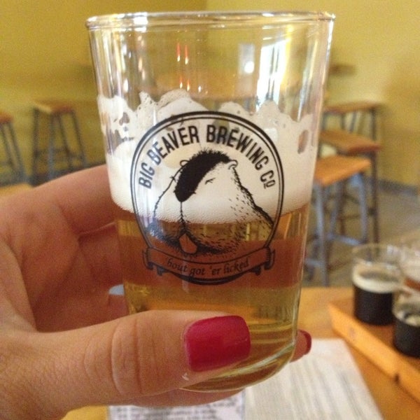 Foto tirada no(a) Big Beaver Brewing Co por Malorie S. em 8/31/2013