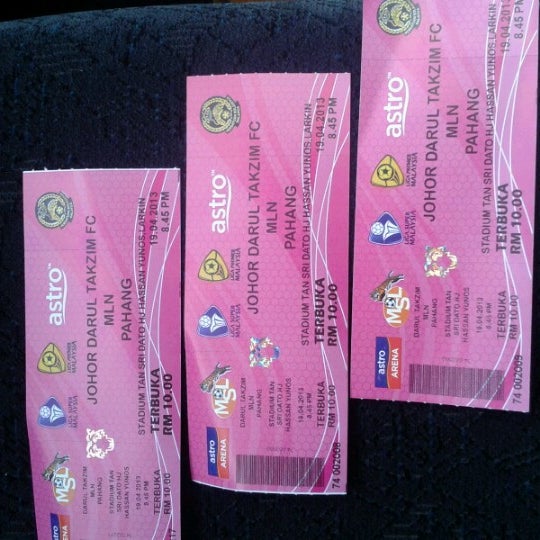 Pejabat Pbnj Stadium Larkin Office