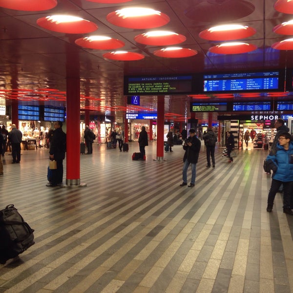 Снимок сделан в Главный вокзал Праги пользователем Aleksej L. 1/24/2015