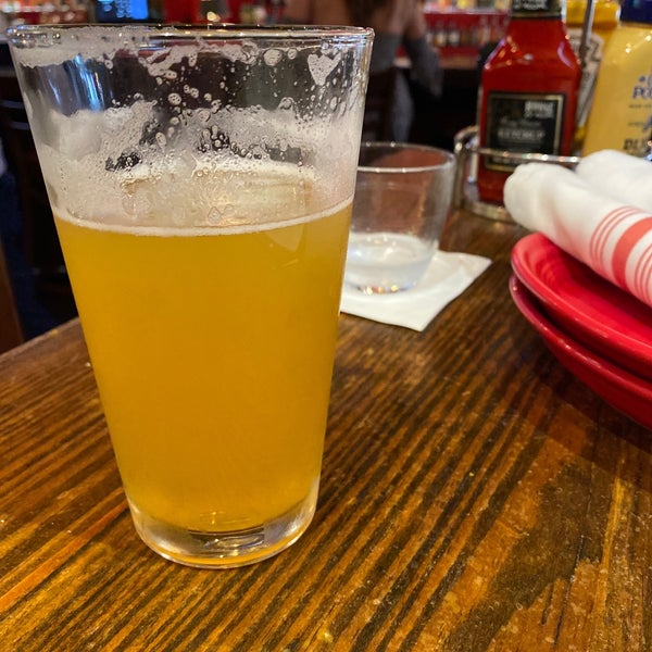 Photo taken at Grease Burger, Beer and Whiskey Bar by Alon B. on 5/19/2021