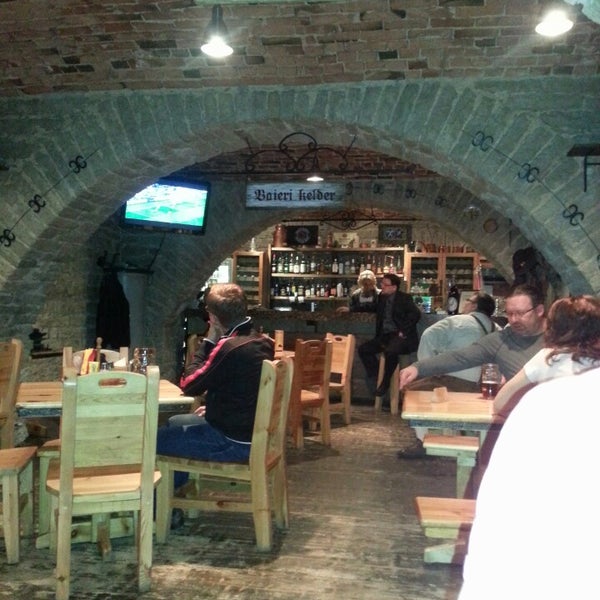 5/1/2013 tarihinde Dmitri S.ziyaretçi tarafından Baieri kelder Restaurant'de çekilen fotoğraf