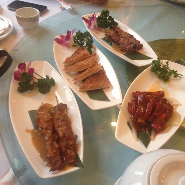 Photo taken at Zen China Restaurant by Chrissy M. on 12/15/2013