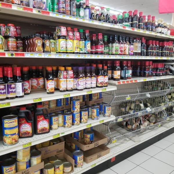 Woodman's Food Market Grocery Store