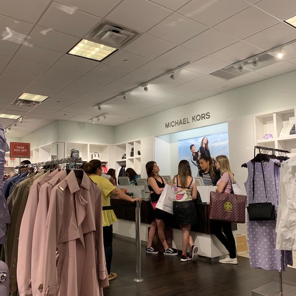 MICHAEL KORS OUTLET - 11 Reviews - 8111 Concord Mills Blvd