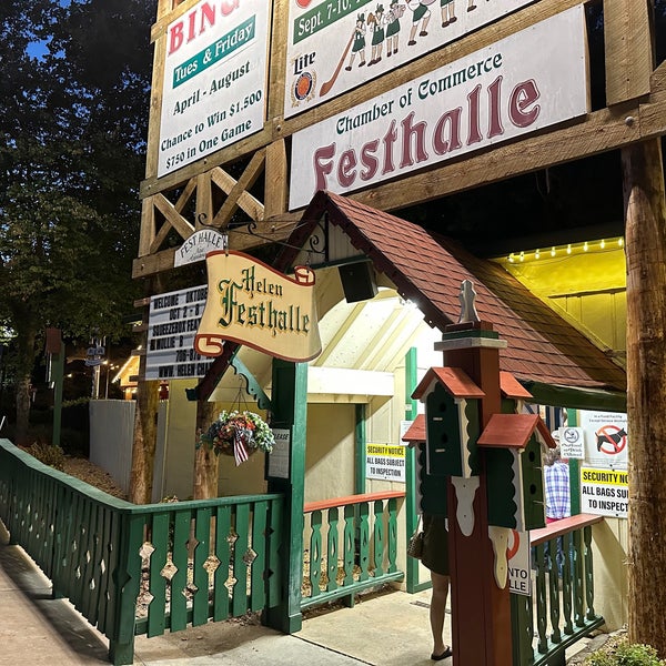 Helen Festhalle Beer Garden