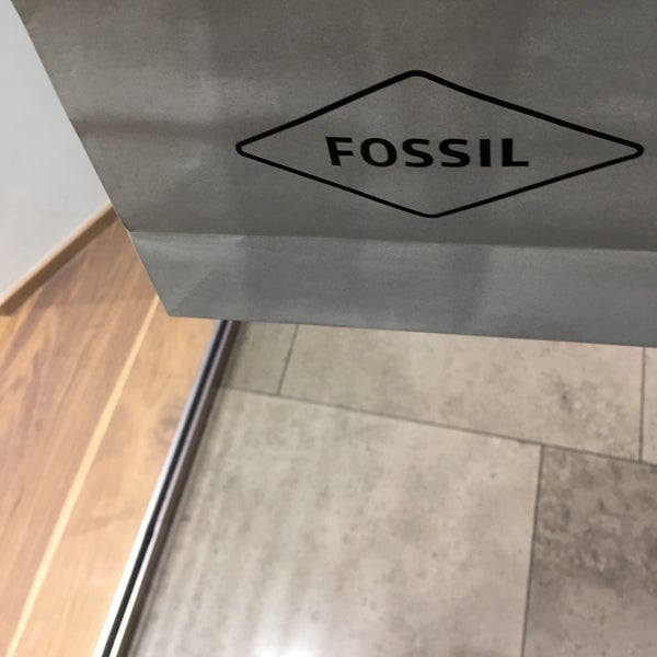 Fossil - Accessories Store in Stratford 