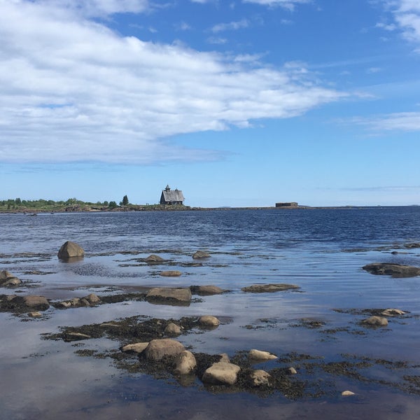 Туркомплекс причал рабочеостровск. Причал кемь. Причал карелия кемь. Причал кемь. Причал кемь.