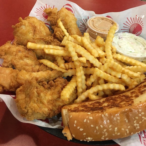 Photo taken at Raising Cane&#39;s Chicken Fingers by Mr. J. on 11/2/2015