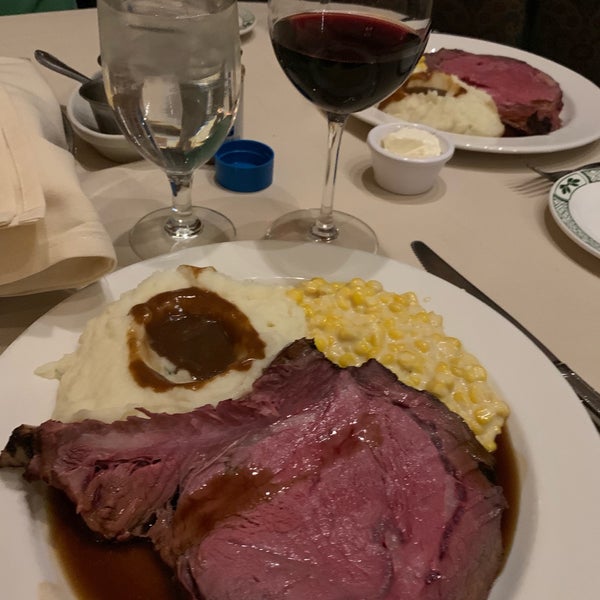 Photo taken at Lawry&#39;s The Prime Rib by Lo T. on 3/11/2019