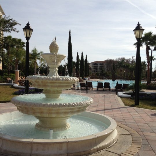 12/25/2012 tarihinde Memeziyaretçi tarafından WorldQuest Orlando Resort'de çekilen fotoğraf