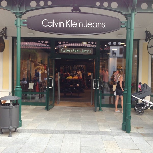 Calvin Klein Jeans - Boutique in Parndorf