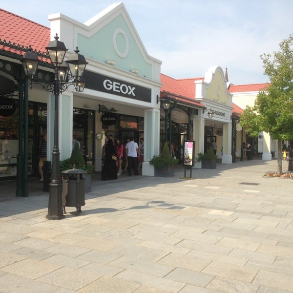 geox designer outlet