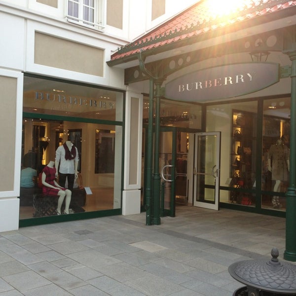 Parndorf outlet burberry 2024 store