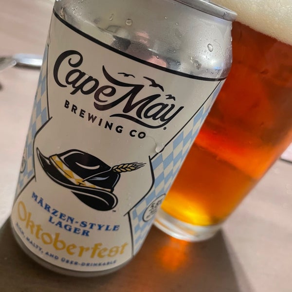 Foto scattata a Cape May Brewing Company da Майкл і Жанін il 11/22/2021