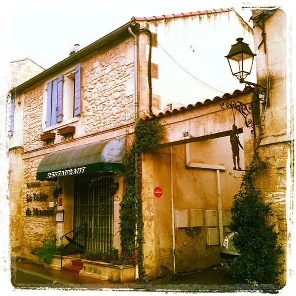 Photos At La Table Du Meunier Fontvieille Provence Alpes Cote